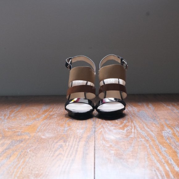 KORS Sling-back Heels - Picture 2 of 5